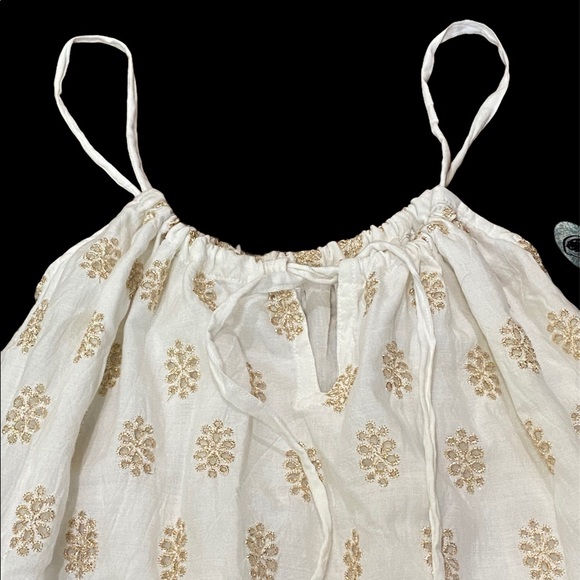 SUR LA PLAGE**White/Gold Flowy Top**One Size $160 - Picture 3 of 6